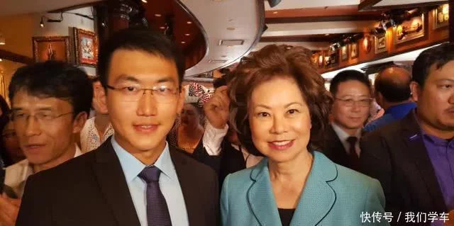 大批美籍华人连夜回国,原因让人失望至极