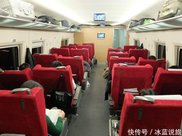 重庆的摩天大楼“横着建”，投资200多亿刷新纪录，网友不愧基建