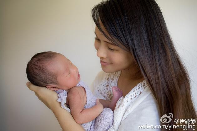 贴心!伊能静自曝吴佩慈送女儿百家衣