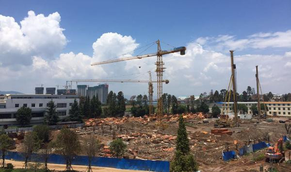 昆明艺院遭强拆:近7000万学生去哪读书 昆明艺院遭强拆:近7000万学生去哪读书