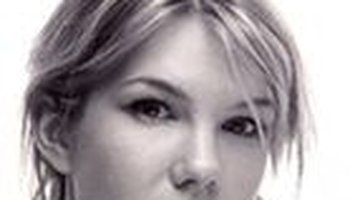中文名:莉莉·拉贝 职业:演员 外文名: lily rabe 毕业院校:西北