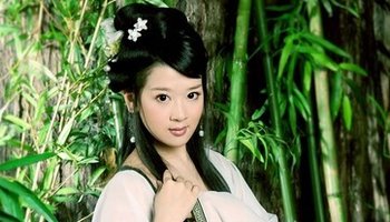 刘备共有四房我们熟知的妻室:糜氏(糜竺,糜芳的妹妹,死在长坂坡,甘氏