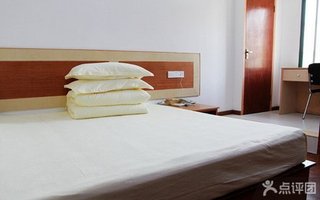 桃园商务宾馆商务大床房\/标准间1晚【7.6折】