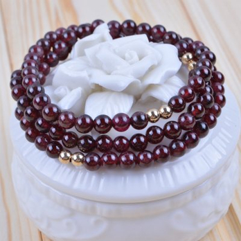 黄金历史多层石榴石手真的好吗 石榴石黄金手