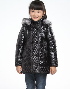 <em>巴拉巴拉balabala</em> <em>女童</em>黑色带帽长袖<em>外套</em> - 色带