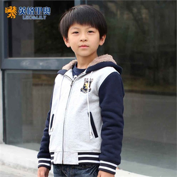 英格里奥童装男童装卫衣加厚加绒童装男童外套