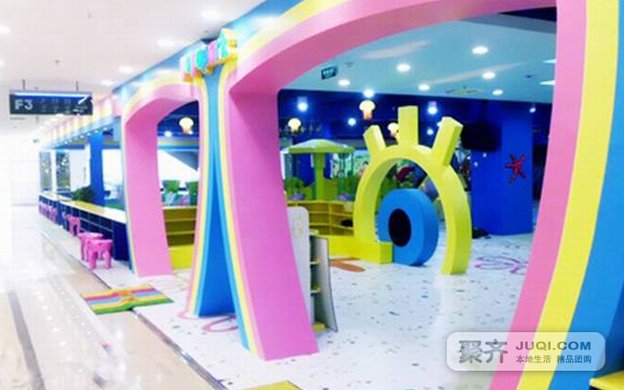 麦幼优海绵宝宝主题儿童游乐园