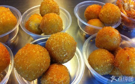 土豪美食黄金虾球