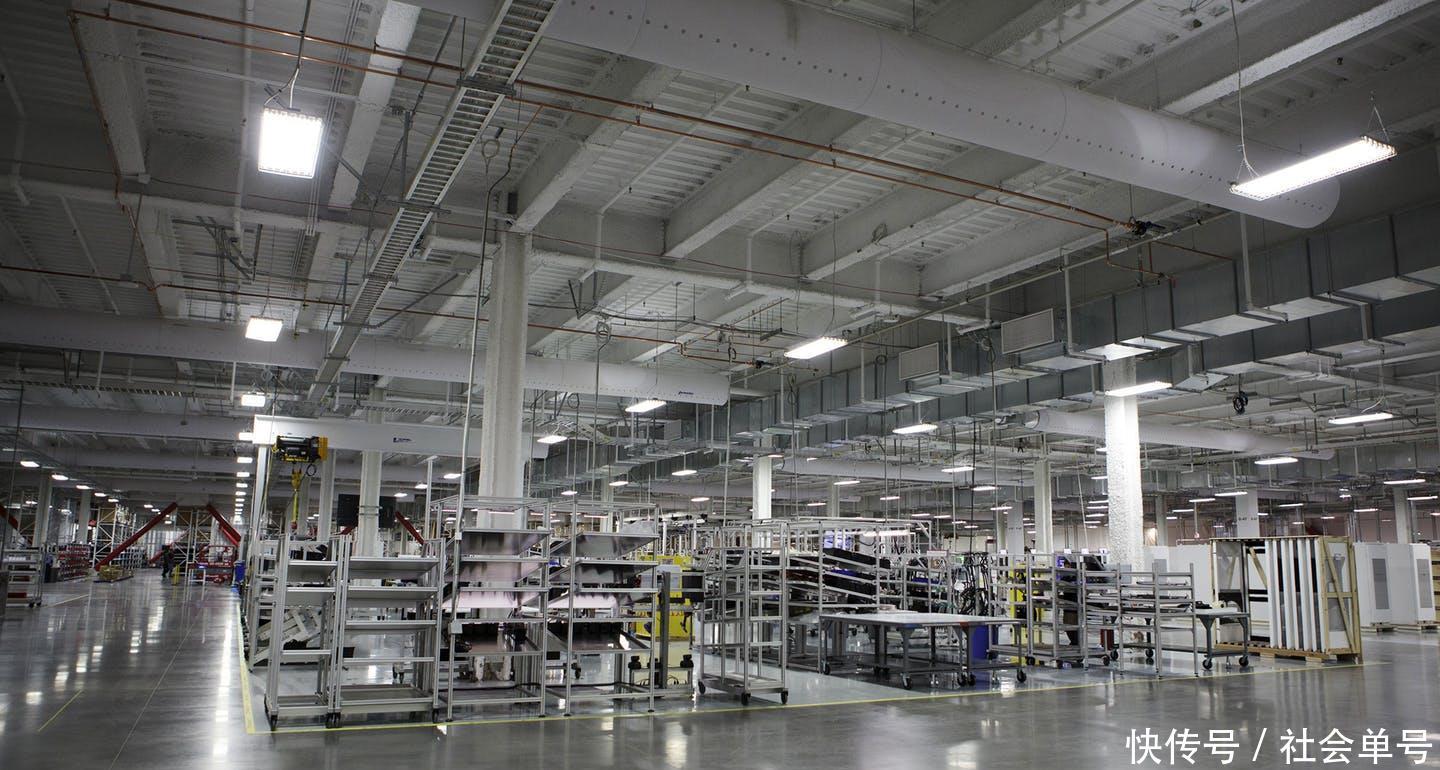 t0100598ea2b97325b6.jpg?size=1440x770