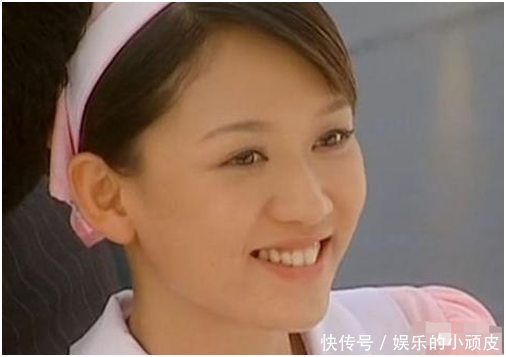 官鸿自曝欣赏陈乔恩,含泪表白:她是我很值得学