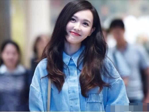 唐嫣罗晋默认怀孕唐嫣近照曝光,肚子大到盖不