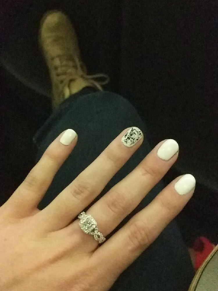 精心策划几个月向女友求婚,没想到却被亲妈给“坑”了!