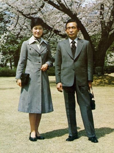 朴槿惠又被韩国人封\"公主\" 这次是因\"黑历史\"