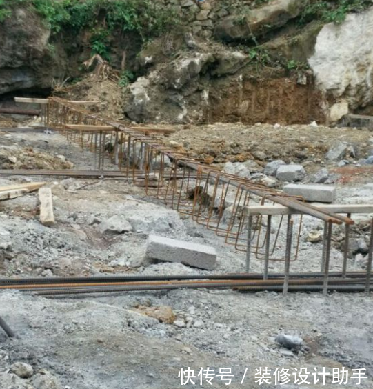 漂泊半生城里实现不了自己的价值,只得灰溜溜的回农村自建房养老