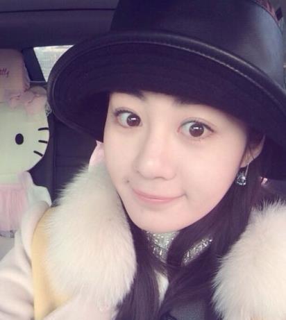 她被赵本山悉心栽培11年,最火时却嫁入豪门,2