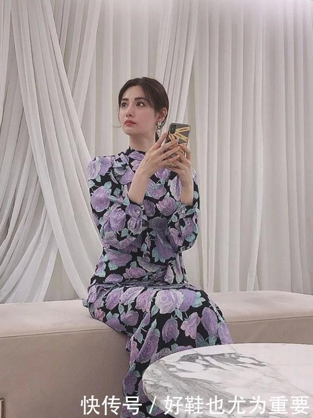 她被称世界第一美女,今穿玫瑰裙+“脚踝带鞋”高挑亮相,太惊艳 玛雅视讯app