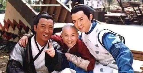 周杰价值三亿的超级豪宅曝光,占地1000亩还有超大游泳池 钱柜娱乐官网网址