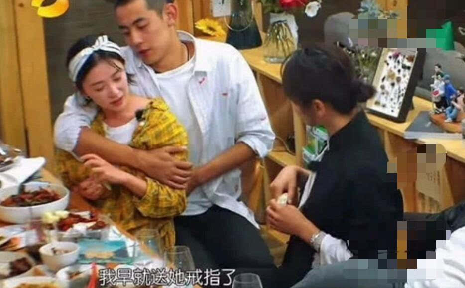 纪凌尘首谈与阚清子分手全过程，原来这是因舆论压力走散的一对？