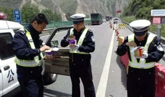 2018新交规:违反这些新规定,将受到严厉处罚