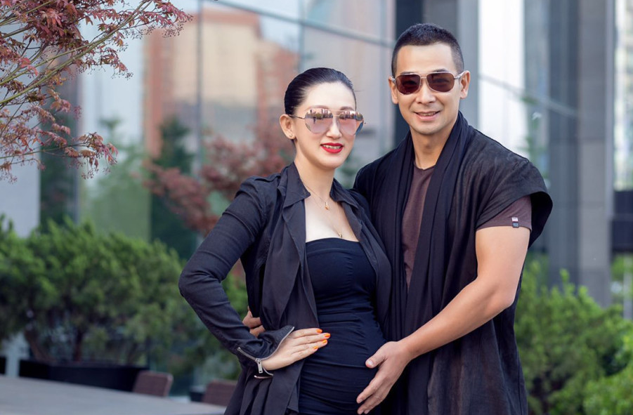 他是梅艳芳此生最想嫁的男人，却娶了《东北一家人》里的她