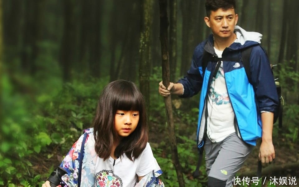 黄磊上节目被吐槽太虚伪,4个字霸气回应,一个