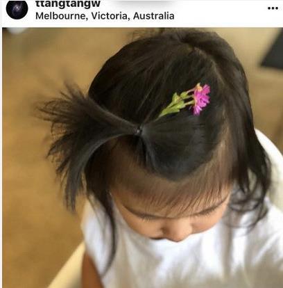 汤唯首晒老公和孩子合影，网友惊呼：女神都有孩子了？