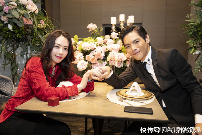 向太辟谣网传向佐郭碧婷求婚戒指,自备最完美