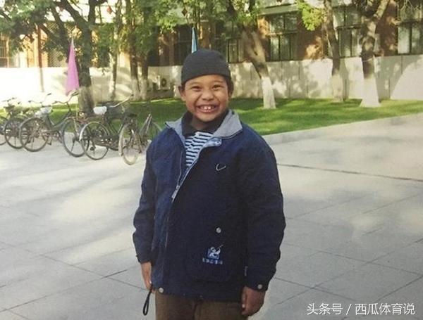 国篮新力量?21岁混血儿加入中国籍 韦德赞他像