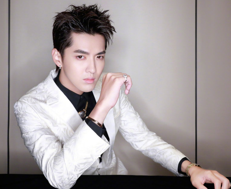 中国嘻哈先锋人物幼稚园杀手出歌diss吴亦凡,