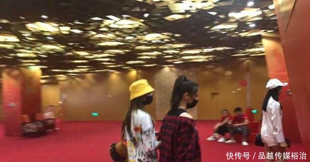 张杰演唱会成明星大聚会, 何炅谢娜蔡徐坤等人