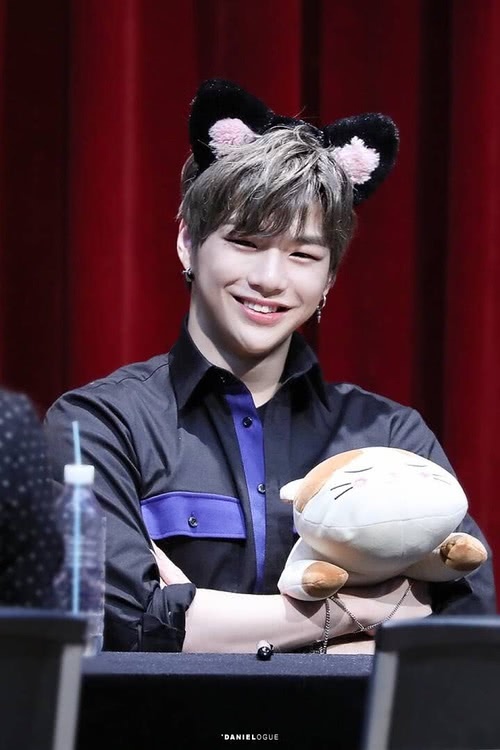 偶像练习生justin抄袭韩国produce101姜丹尼尔