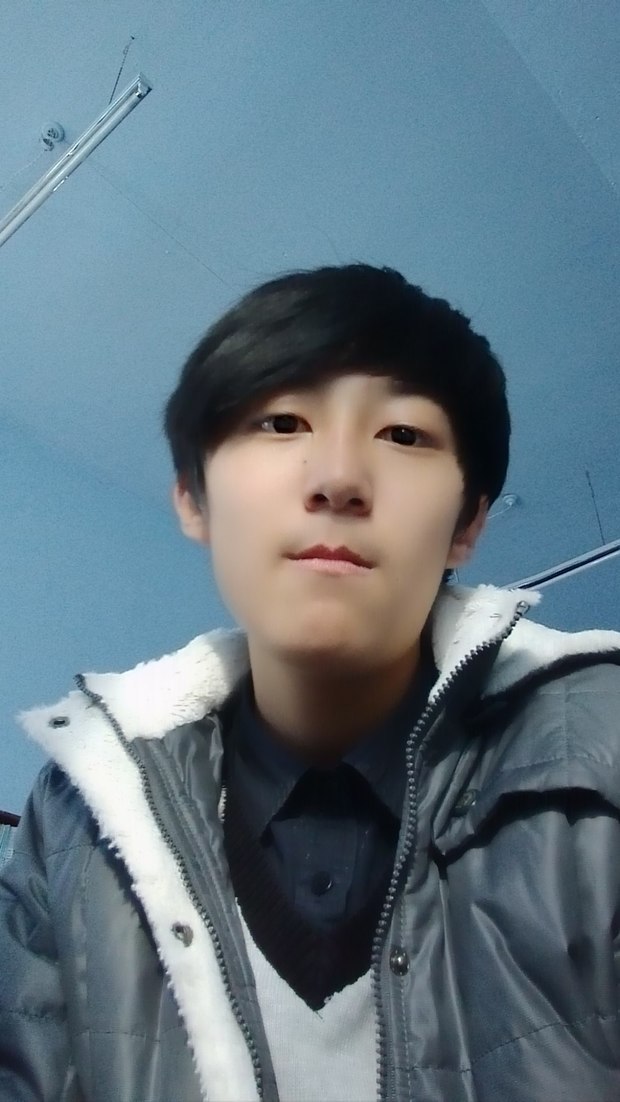 <em>平时</em>不会打扮求适合<em>发型</em>和穿着等啊最好是照片