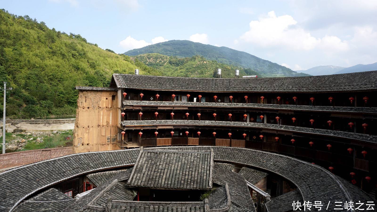 中国古建筑的一朵奇葩,福建永定土楼,神奇的山区民居冬暖夏凉
