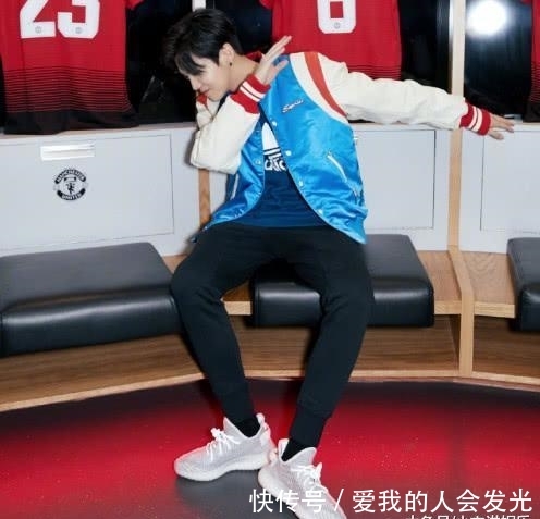 鹿晗爆出分手关晓彤?微博秒删掉!