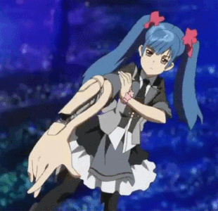 求akb0048中渡边麻友的动态图!