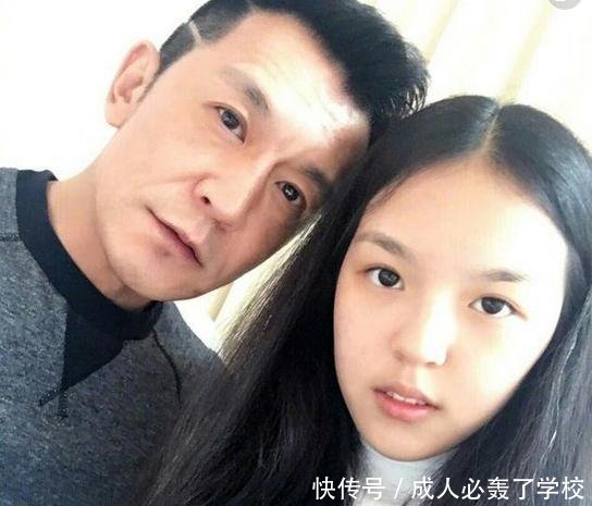 李咏得病,三年前就敲起了警钟,网友知道后恍然