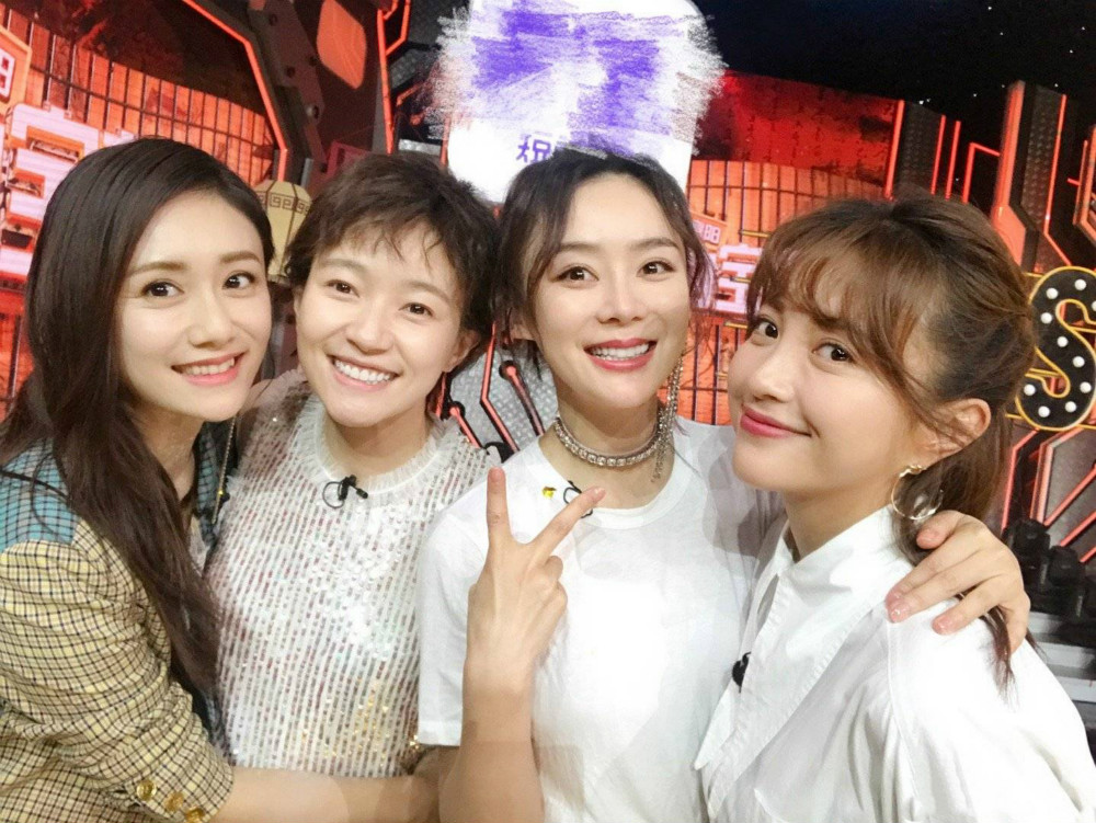 包文婧约饭闺蜜团!《天天向上》变身吃货包