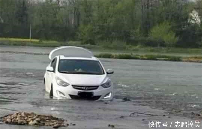 手机扣怎么取下来