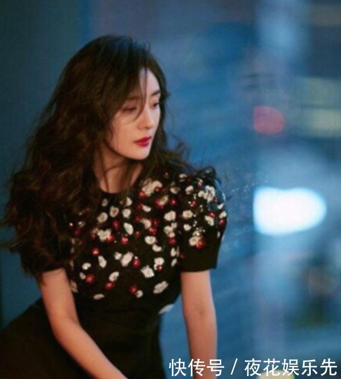 杨幂终于玩抖音啦7小时涨粉320万,求教如何笑