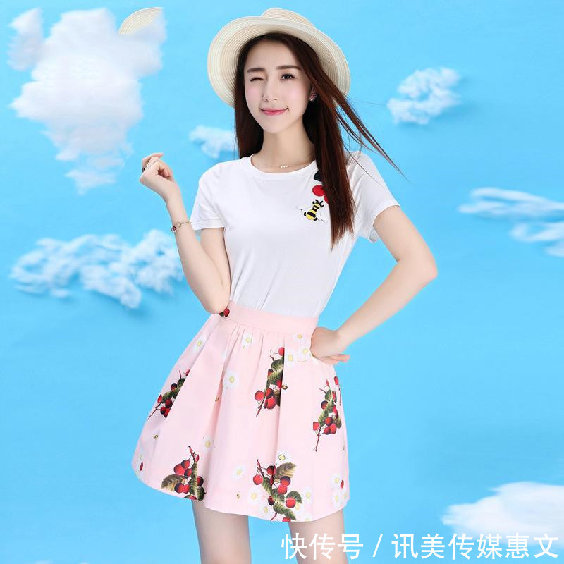 街拍樱桃非常流行的美女裙,这个夏天你穿了么干的美女AV图片