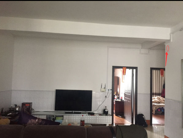 我客厅横梁有影响吗?要是挂五帝钱挂什么位置