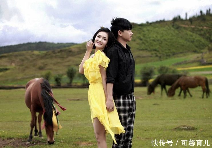 谢娜双胞胎女儿百日,何炅李维嘉发来贺电,一股