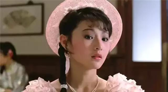 香港电影十大惊鸿一瞥的女星,《灵幻先生》女