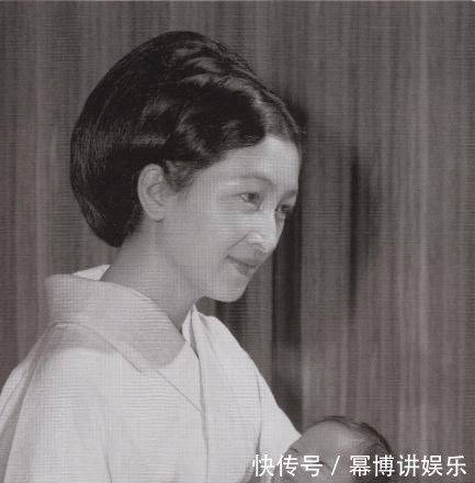 日本皇室生活压力大,美智子结婚后,曾经搬离出