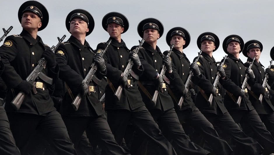 如果美国和俄罗斯开战,那么哪个国家会铁定参