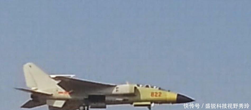 就落后!这些国产战机首飞成功却遭下马,歼31会