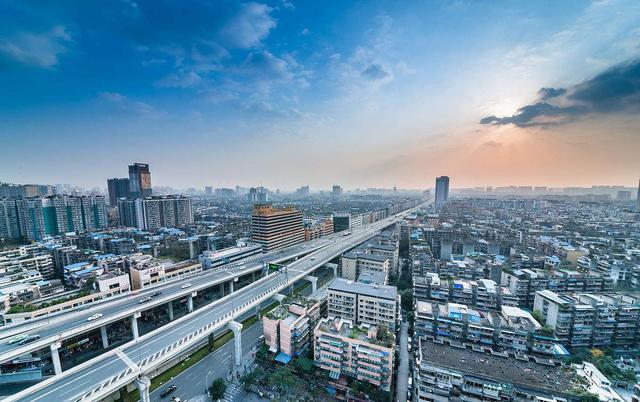 四川各市薪酬大比拼，成都工资高居第一