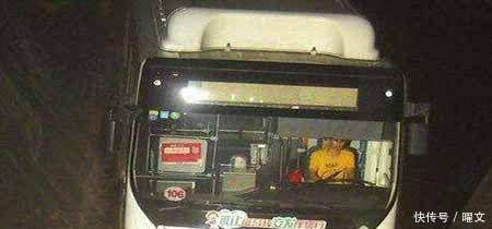 14岁男孩偷开公交撞伤人 未成年人犯错如何追