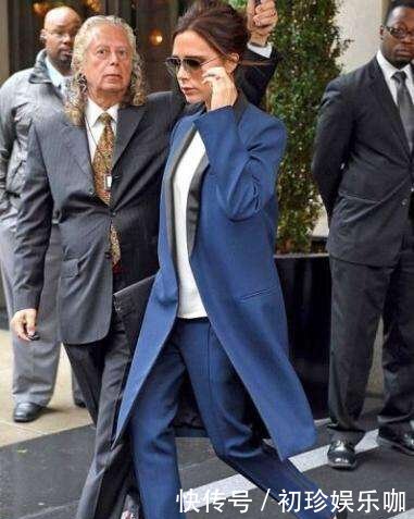 杨幂穿这双高跟鞋简直了! 佟丽娅更厉害鞋跟和