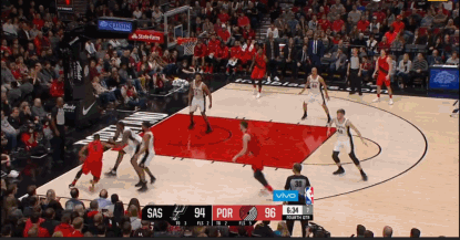 t01463b4f1f9fe45e2b.gif?size=415x217